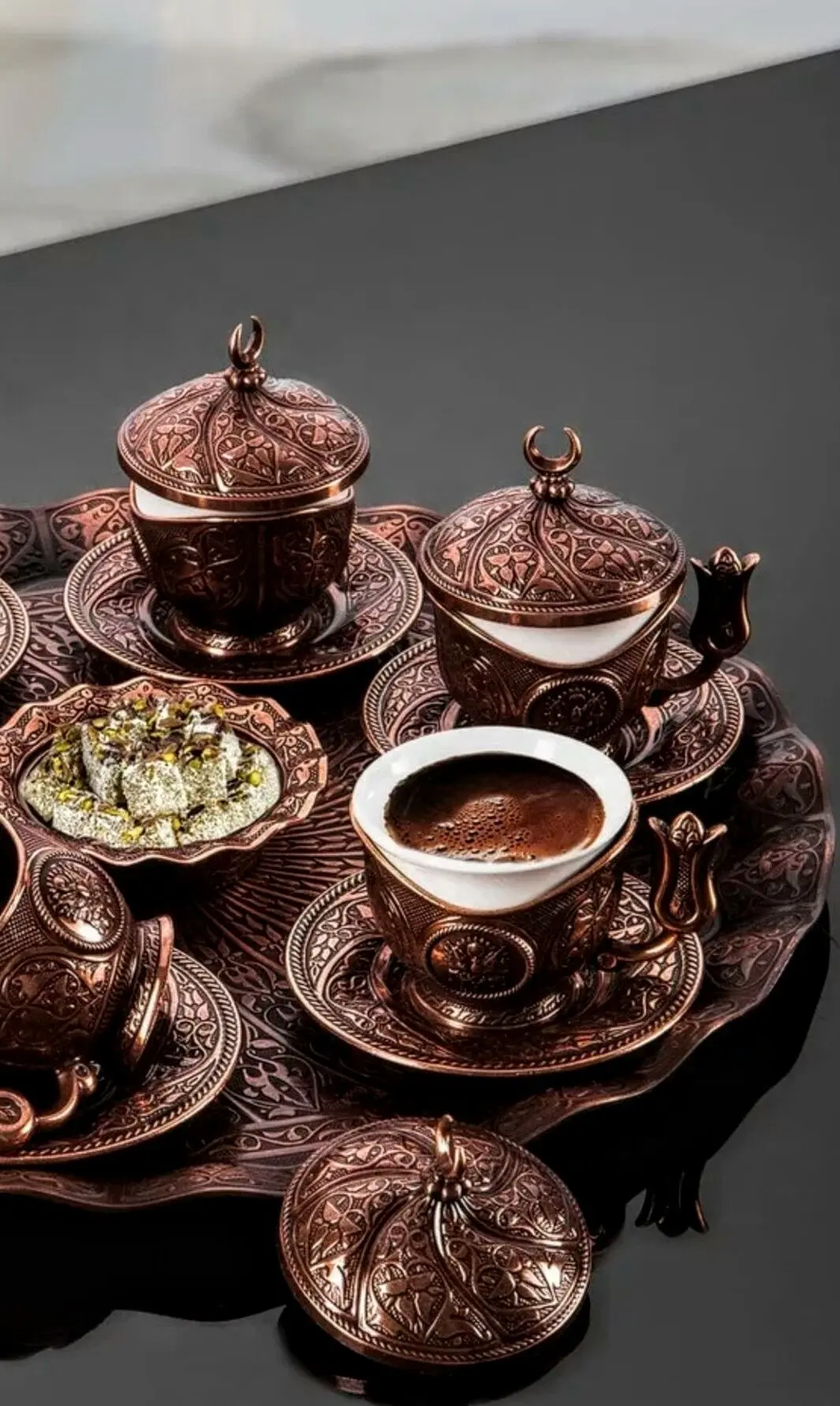 Preparación tradicional de café turco